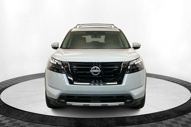 new 2025 Nissan Pathfinder car, priced at $53,580