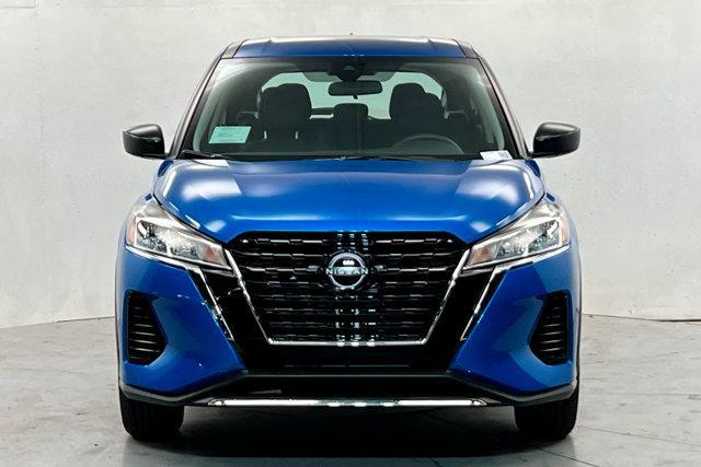 new 2025 Nissan Kicks car, priced at $23,760