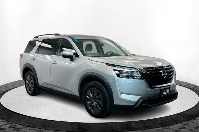 used 2022 Nissan Pathfinder car, priced at $27,000