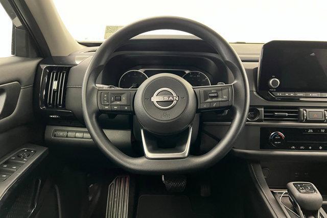 new 2025 Nissan Pathfinder car, priced at $40,475