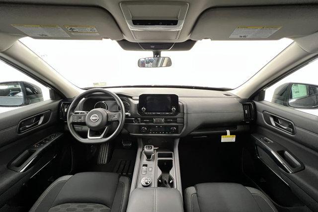 new 2025 Nissan Pathfinder car, priced at $40,475