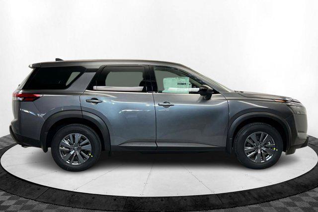 new 2025 Nissan Pathfinder car, priced at $40,475