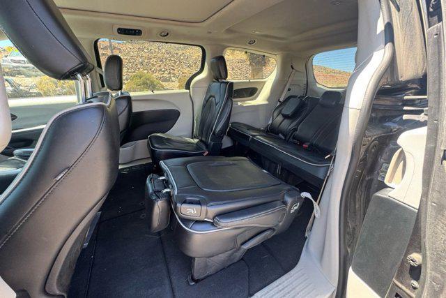 used 2023 Chrysler Pacifica car, priced at $29,000