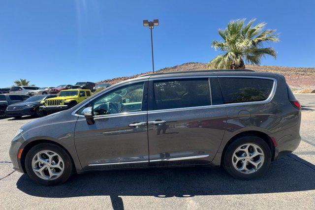 used 2023 Chrysler Pacifica car, priced at $29,000