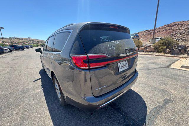 used 2023 Chrysler Pacifica car, priced at $29,000