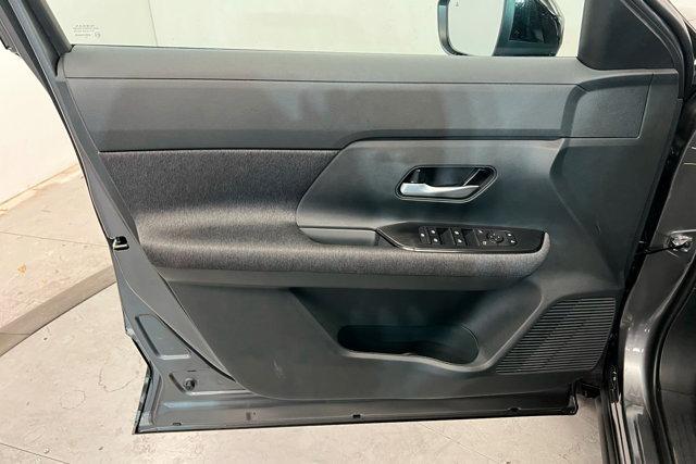 new 2025 Nissan Kicks car, priced at $28,975