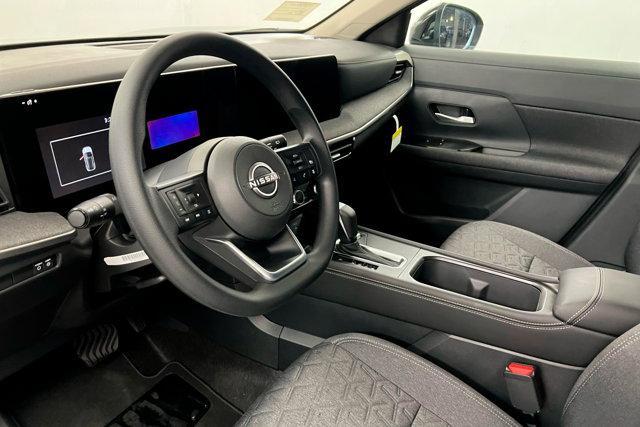 new 2025 Nissan Kicks car, priced at $28,975