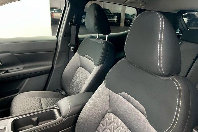 new 2025 Nissan Kicks car, priced at $28,975