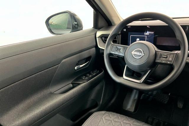 new 2025 Nissan Kicks car, priced at $28,975