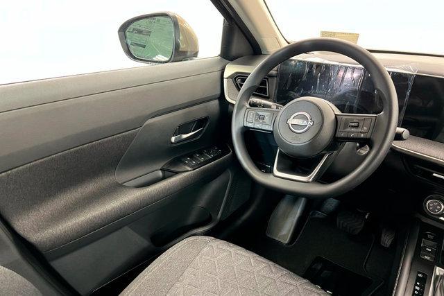 new 2025 Nissan Kicks car, priced at $28,600