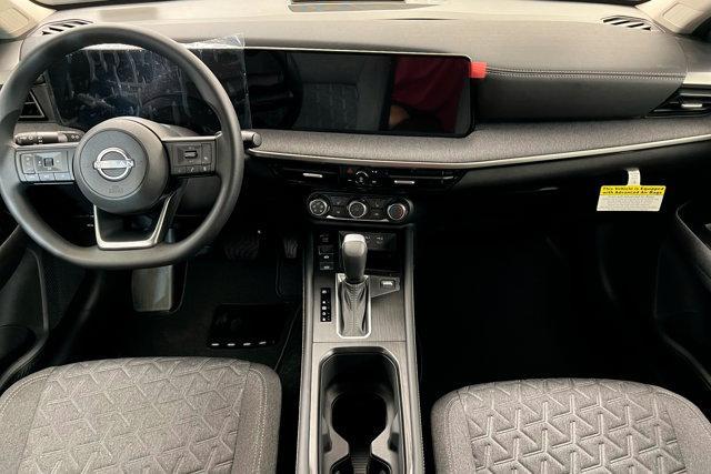 new 2025 Nissan Kicks car, priced at $28,600