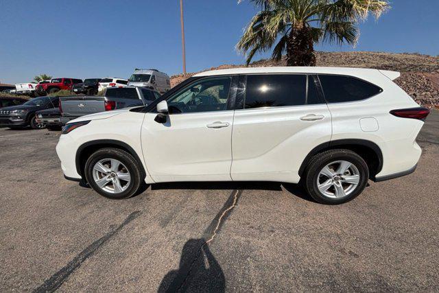 used 2020 Toyota Highlander car, priced at $25,500