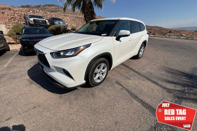 used 2020 Toyota Highlander car, priced at $25,500
