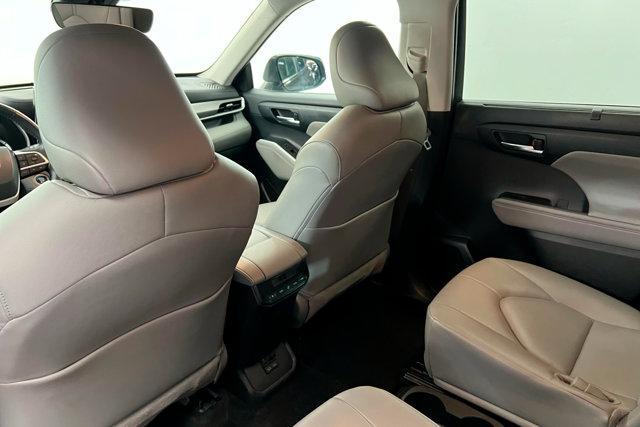 used 2024 Toyota Highlander car, priced at $43,000