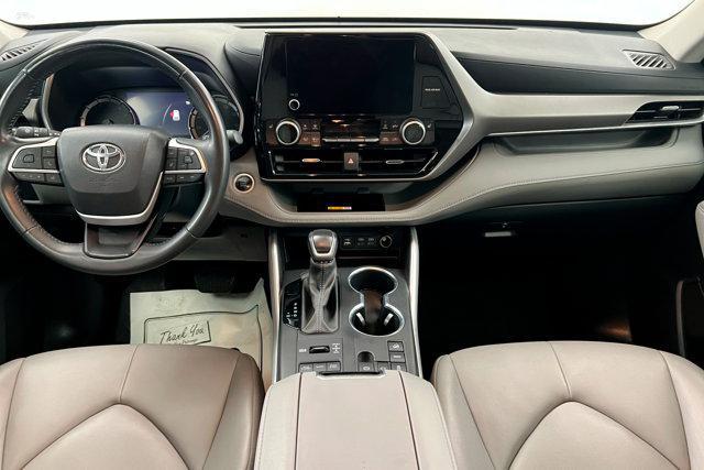 used 2024 Toyota Highlander car, priced at $43,000