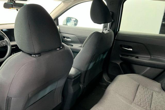 new 2025 Nissan Kicks car, priced at $28,360