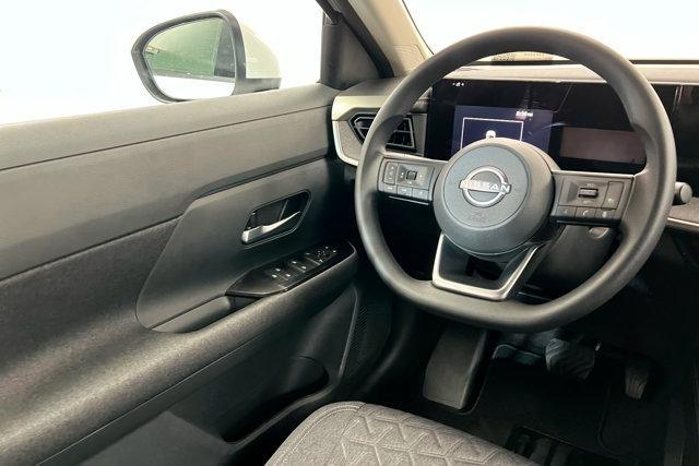 new 2025 Nissan Kicks car, priced at $28,360