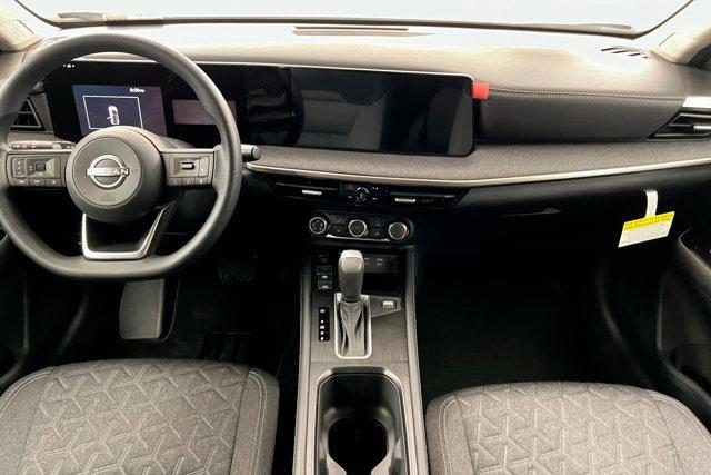 new 2025 Nissan Kicks car, priced at $28,360