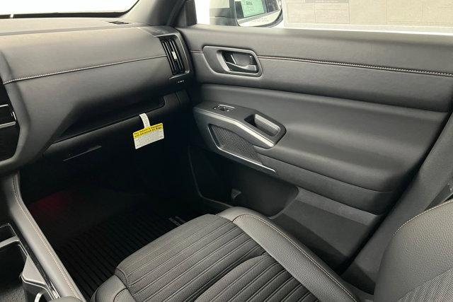 new 2025 Nissan Pathfinder car, priced at $46,620