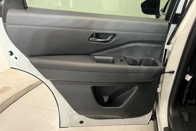 new 2025 Nissan Pathfinder car, priced at $46,620