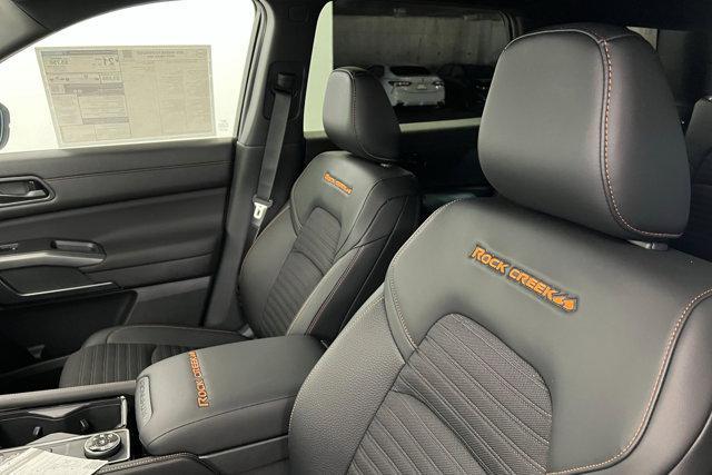 new 2025 Nissan Pathfinder car, priced at $46,620