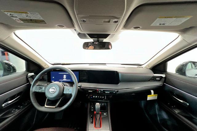 new 2025 Nissan Kicks car, priced at $29,735