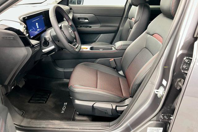 new 2025 Nissan Kicks car, priced at $29,735