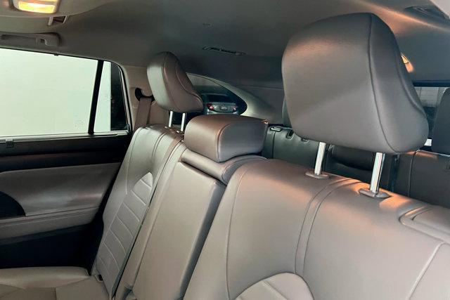 used 2023 Toyota Highlander car, priced at $36,800