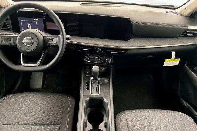 new 2025 Nissan Kicks car, priced at $28,860