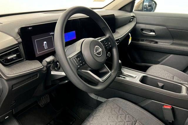 new 2025 Nissan Kicks car, priced at $28,860