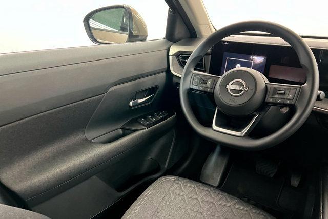 new 2025 Nissan Kicks car, priced at $28,860