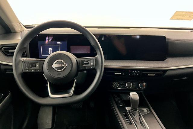 new 2025 Nissan Kicks car, priced at $28,860