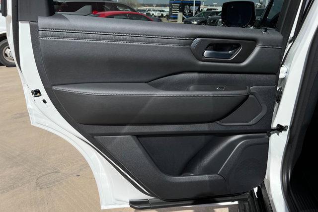 new 2025 Nissan Armada car, priced at $68,255