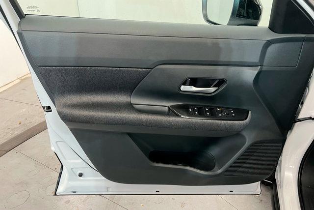 new 2025 Nissan Kicks car, priced at $28,480