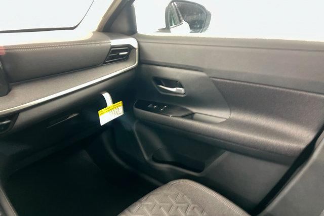 new 2025 Nissan Kicks car, priced at $27,525