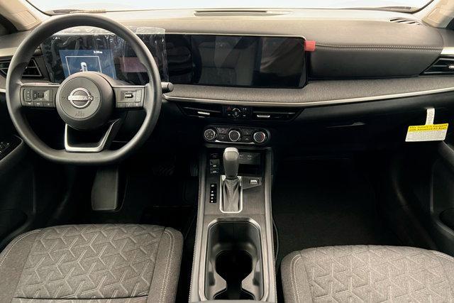 new 2025 Nissan Kicks car, priced at $28,360