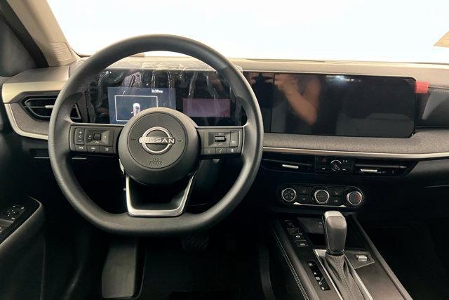 new 2025 Nissan Kicks car, priced at $28,360