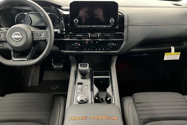 new 2025 Nissan Pathfinder car, priced at $41,620