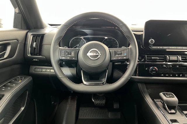 new 2025 Nissan Pathfinder car, priced at $41,620