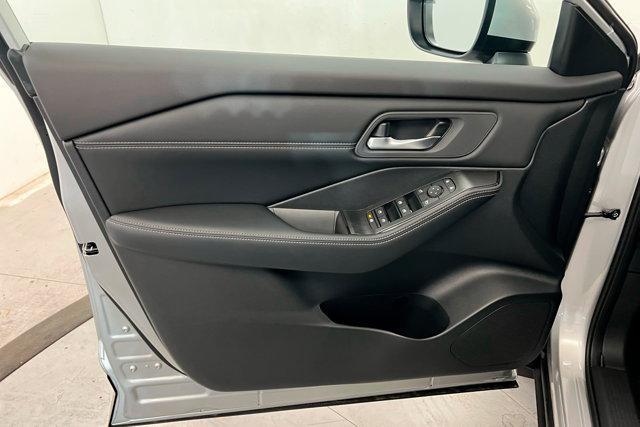 new 2025 Nissan Rogue car, priced at $34,385