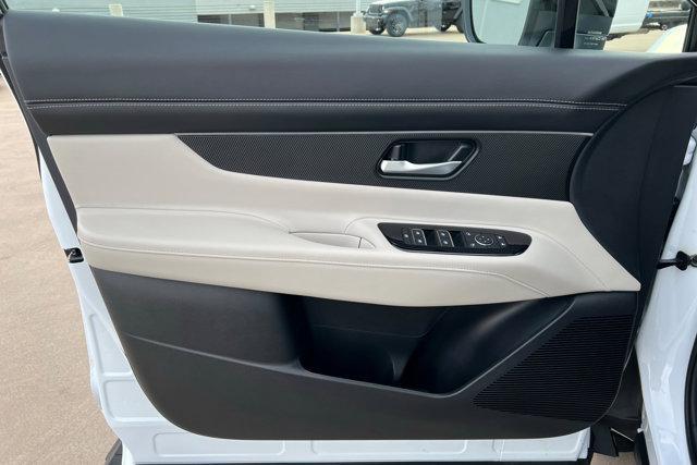 used 2025 Nissan Murano car, priced at $34,500