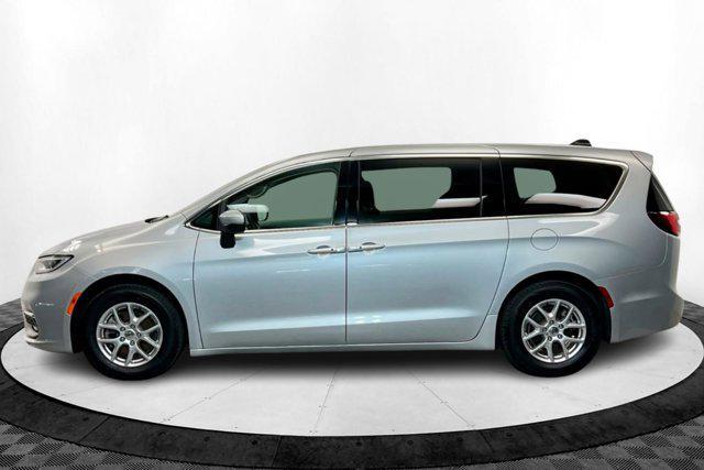 used 2023 Chrysler Pacifica car, priced at $25,500