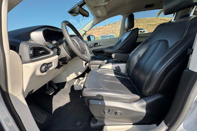 used 2023 Chrysler Pacifica car, priced at $26,000