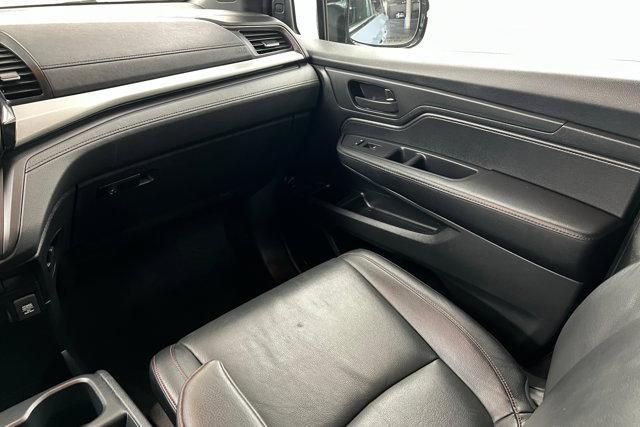 used 2023 Honda Odyssey car, priced at $38,000