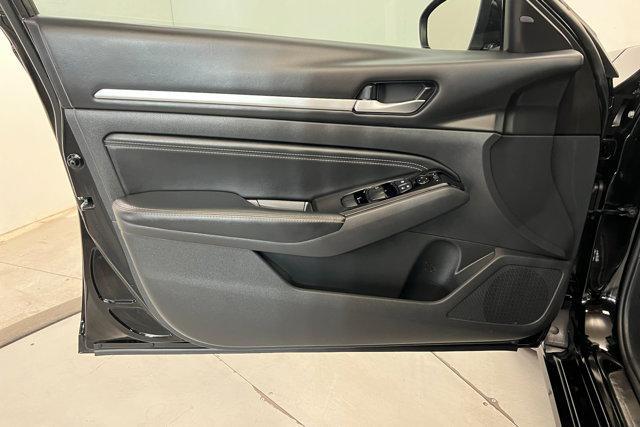 used 2023 Nissan Altima car, priced at $22,500