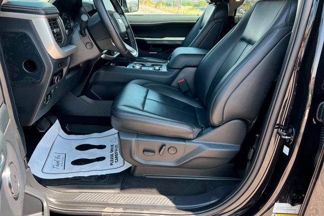 used 2024 Ford Expedition car, priced at $49,000