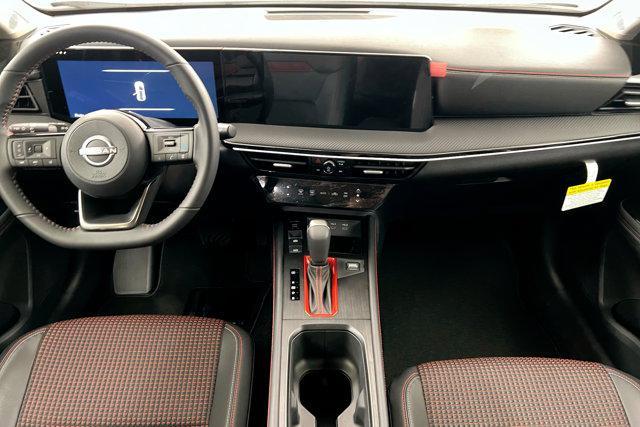 new 2025 Nissan Kicks car, priced at $28,980