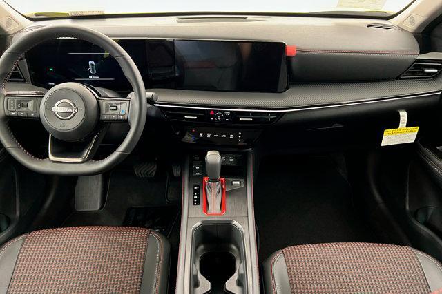 new 2025 Nissan Kicks car, priced at $28,250