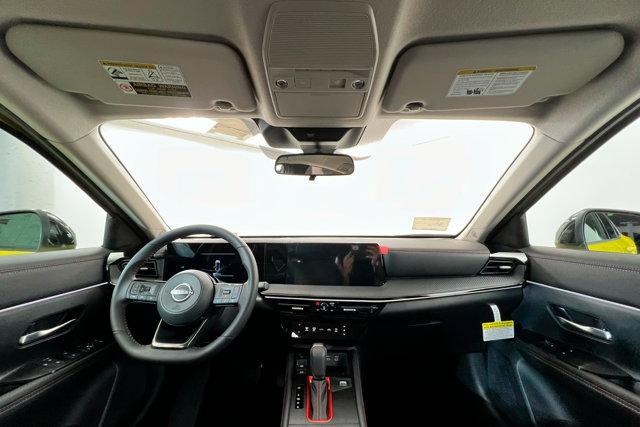 new 2025 Nissan Kicks car, priced at $28,250