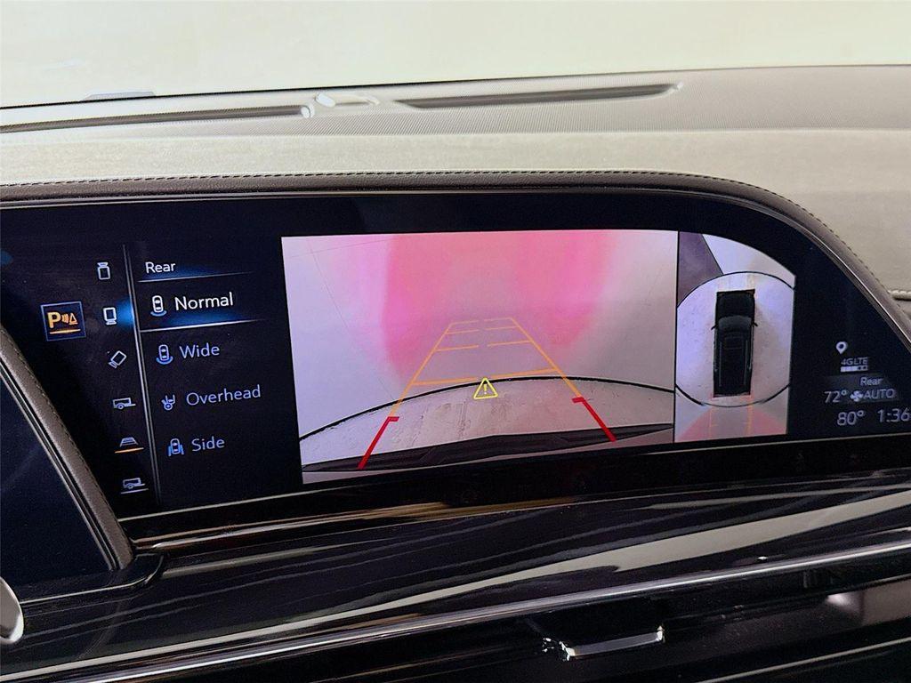 used 2024 Cadillac Escalade ESV car, priced at $85,799